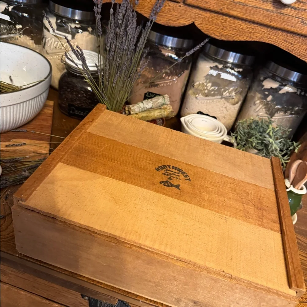 Wooden Storage Crate with Lid 3 pc lid & Northwest Seafoods burned on it